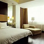 Orange Hotel